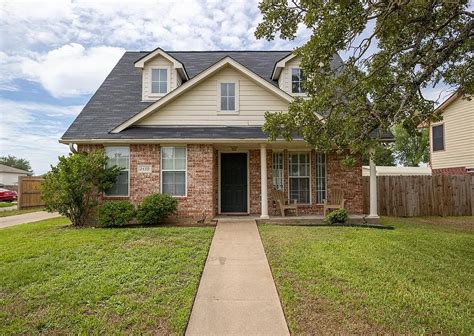 zillow college station tx